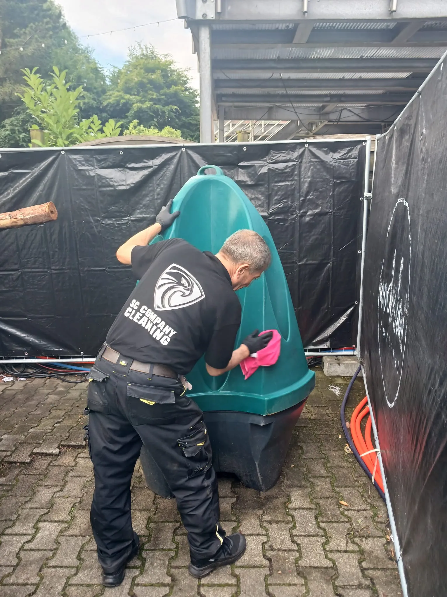 Festival-Sanitärreinigung durch das SC Company Cleaning-Team